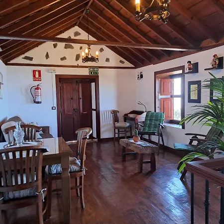 Casa El Faro Roque Del Faro